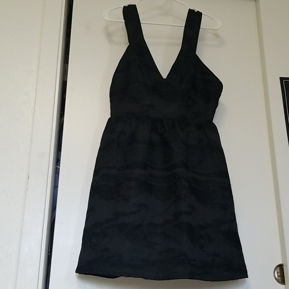 3/$10 H&M black v neck dress (size 10)
